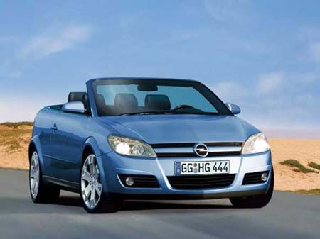  the new metalroofed Opel Astra Cabrio will replace 