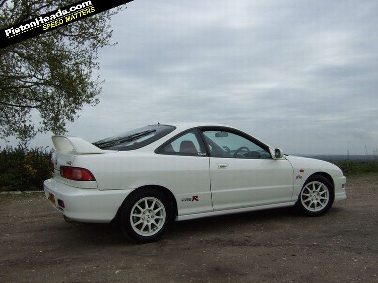 Available in only three colours black red or white the Integra TypeR 